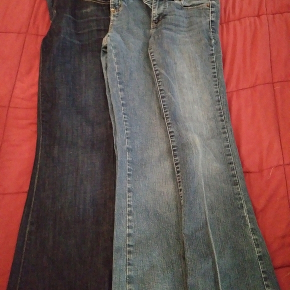 Jeans - Picture 2 of 2